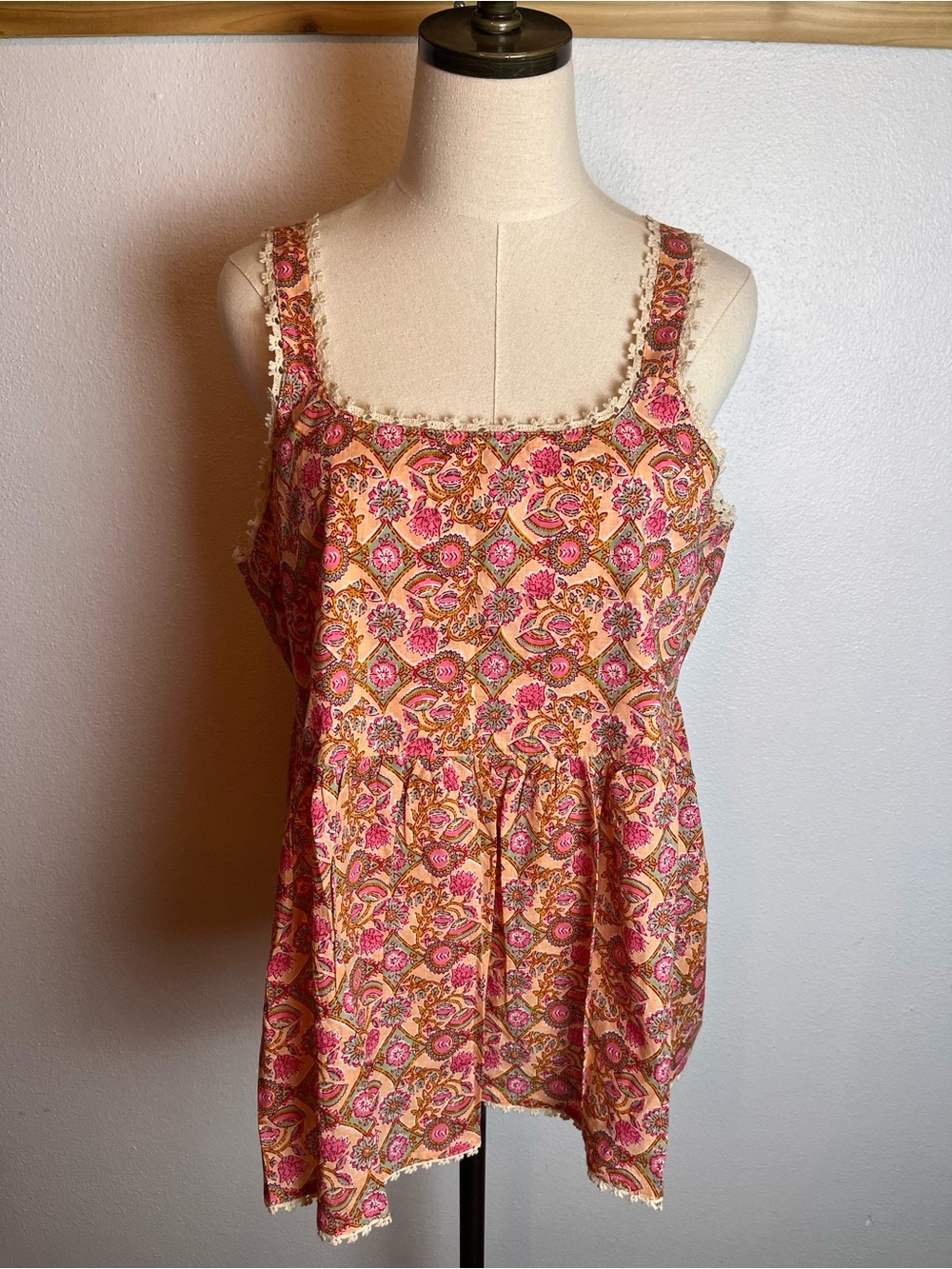 Jaded Gypsy Pink Paisley Lace-Trim Sleeveless Camisole Top